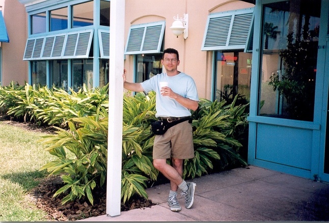 David dressed like the mall